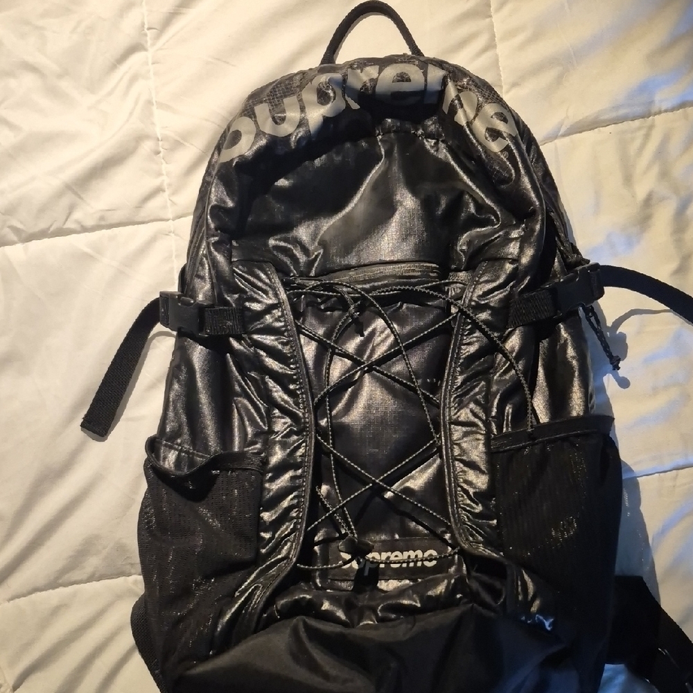 Supreme FW17 Backpack Xbox